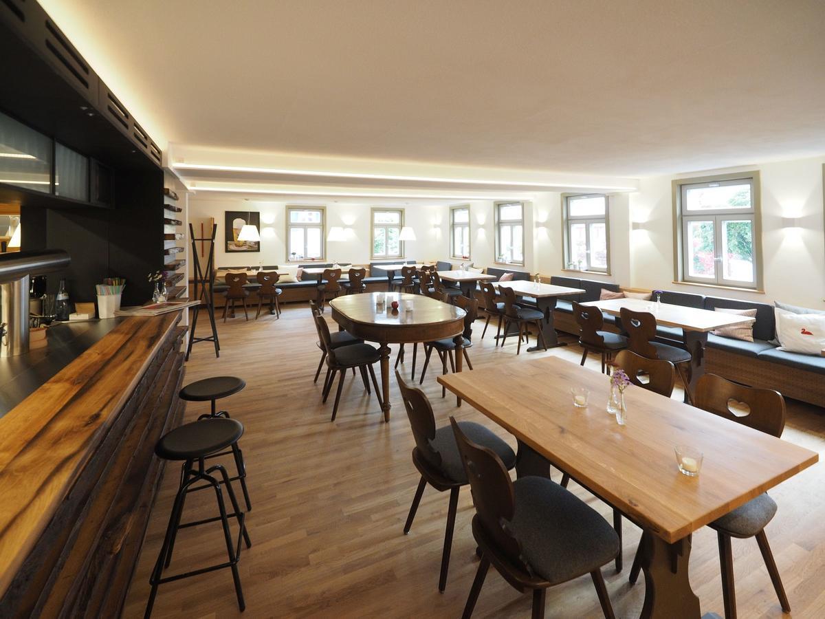 Gasthaus Schwanen 네렌 외부 사진